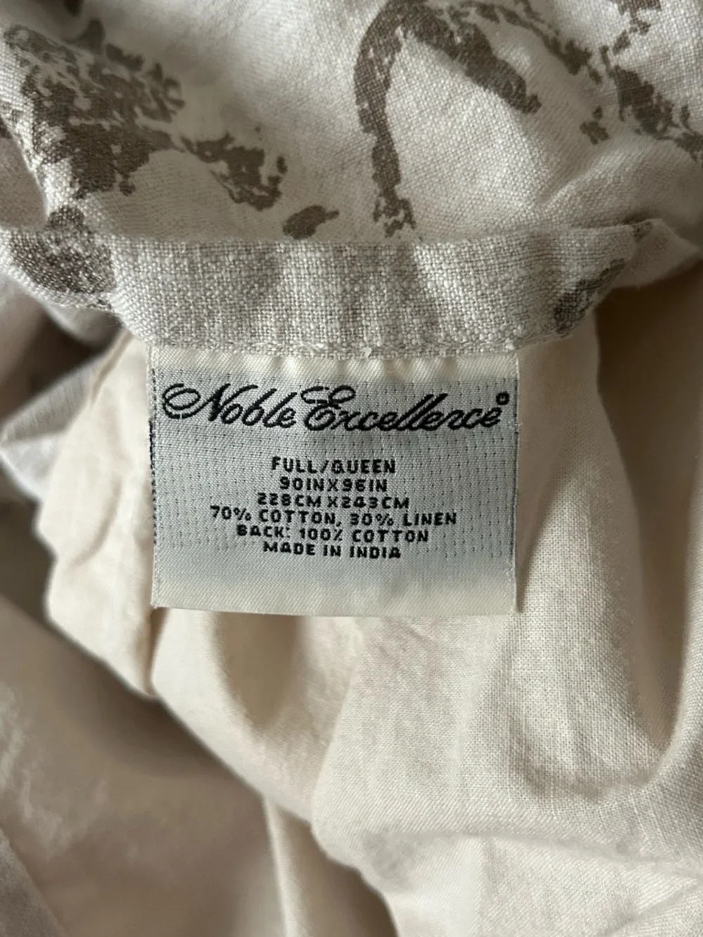 Nobel Excellence Queen/Full duvet, and 2 shams